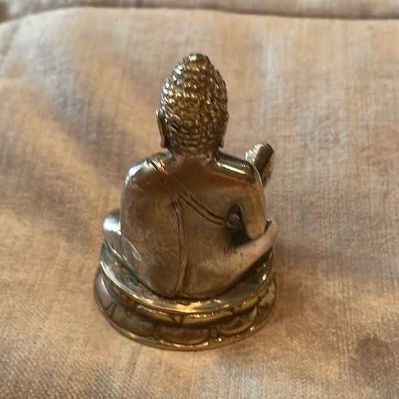 Vintage Silver Buddha Hand Raised - Picture 3 of 12